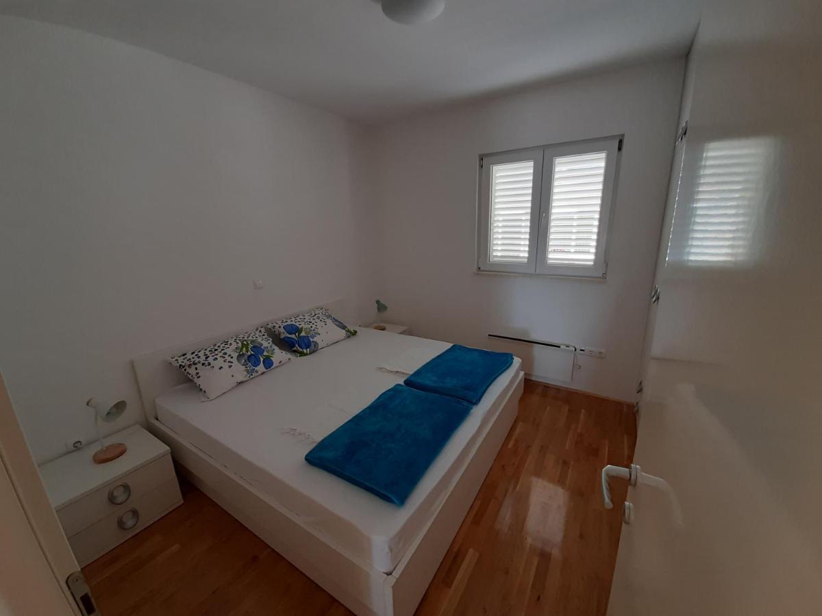 Apartman U Centru Makarske Макарска Экстерьер фото