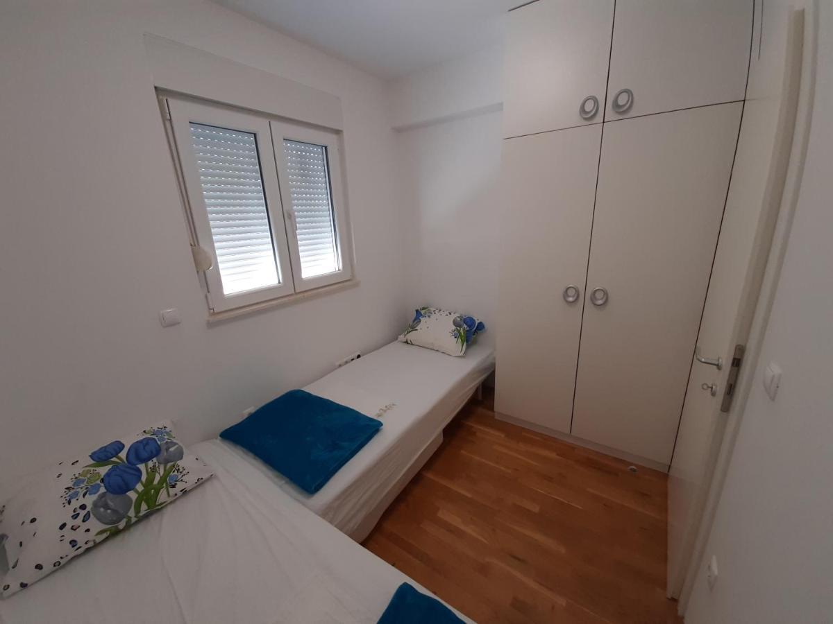 Apartman U Centru Makarske Макарска Экстерьер фото