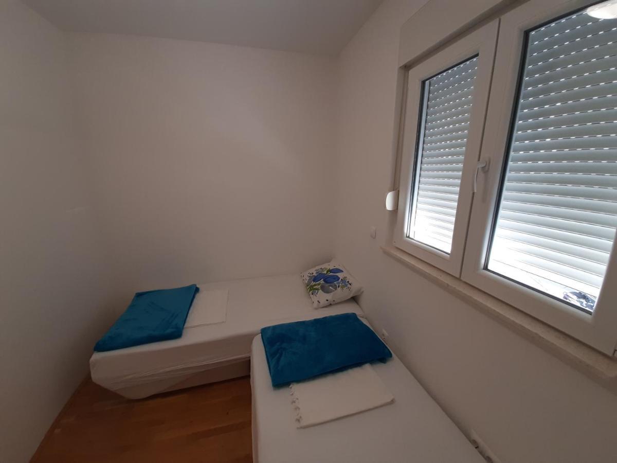Apartman U Centru Makarske Макарска Экстерьер фото