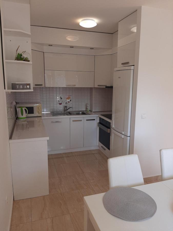 Apartman U Centru Makarske Макарска Экстерьер фото