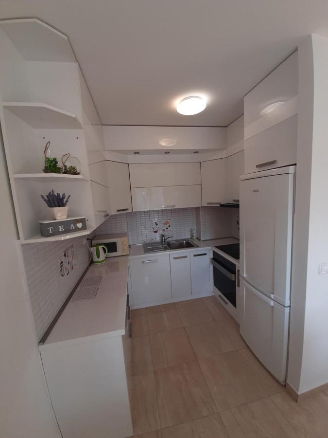 Apartman U Centru Makarske Макарска Экстерьер фото